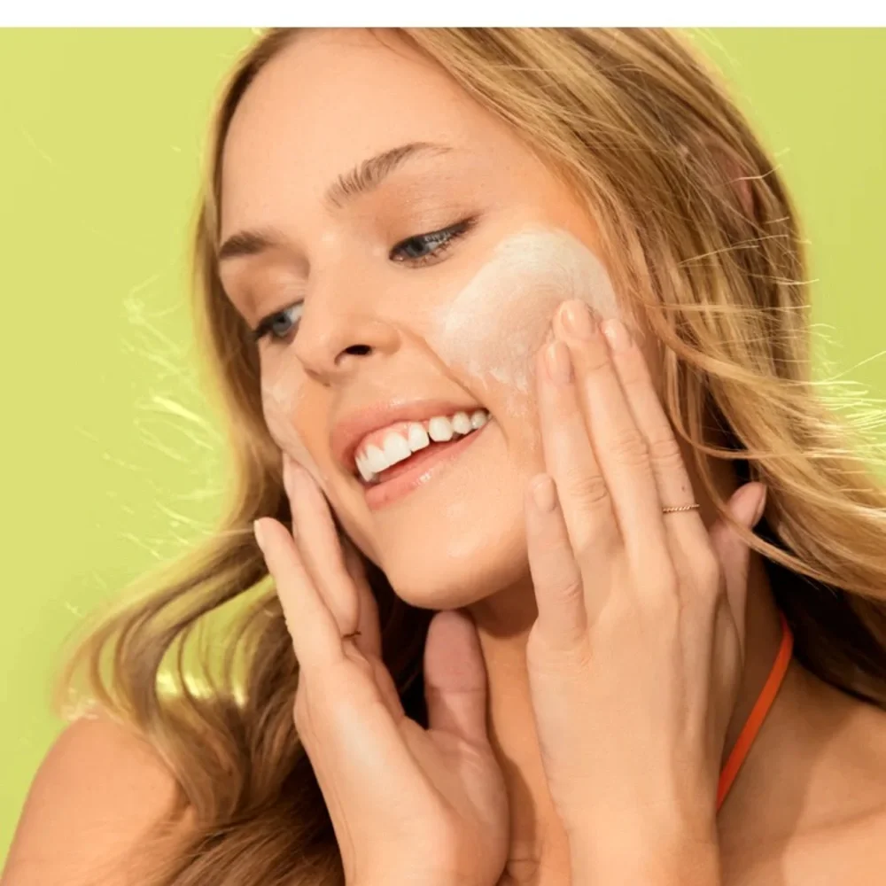 Freeman Restorative Facial Cleanser & Mask AHAs & Botanical Extracts Purifying